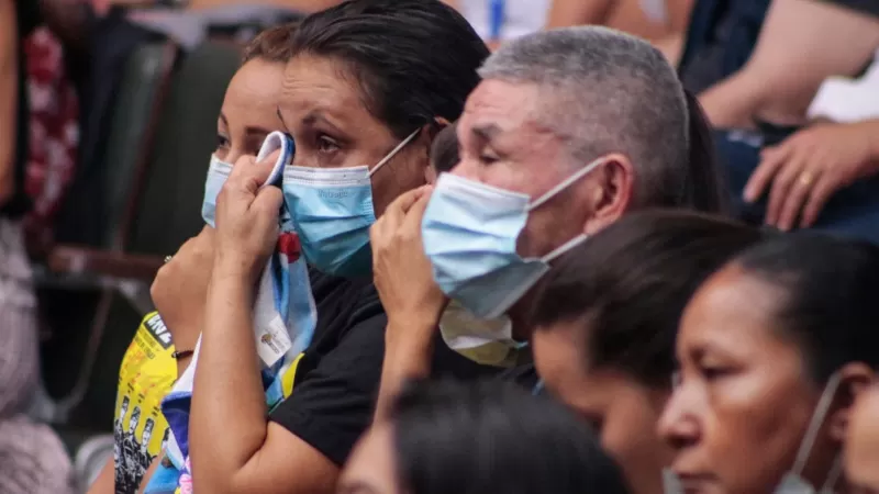 Mujeres durante la audiencia de la JEP