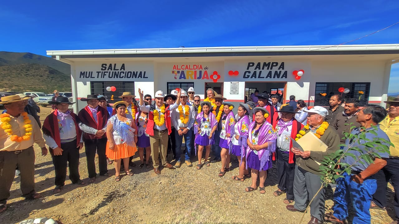 Alcalde de Tarija entrega Sala Multifuncional en Pampa Galana - El Andaluz